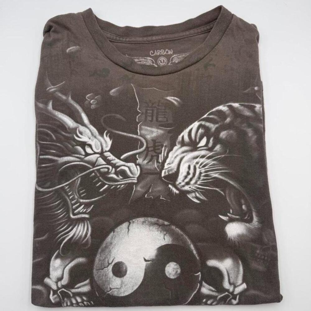 VTG Graphic T Shirt Dragon Tiger Yin Yang Grunge Skull Overprint Y2K Size XL